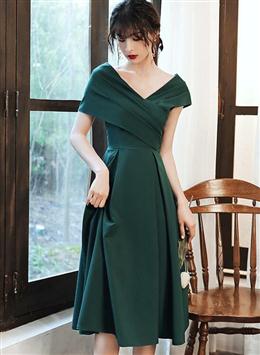 Picture of Green Off Shoulder Knee Length Bridesmaid Dresses, Dark Green Short Party Dresses Formal Dresses